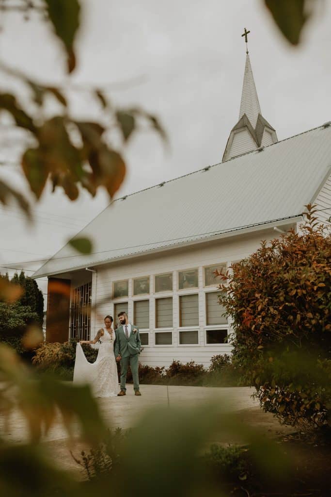 chapel wedding, oregon chapel wedding, wedding chapel, oregon wedding chapel, hubbard chapel, bride and groom, oregon wedding, portland wedding, portland wedding flowers, portland wedding florist, oregon wedding florist, oregon wedding flowers