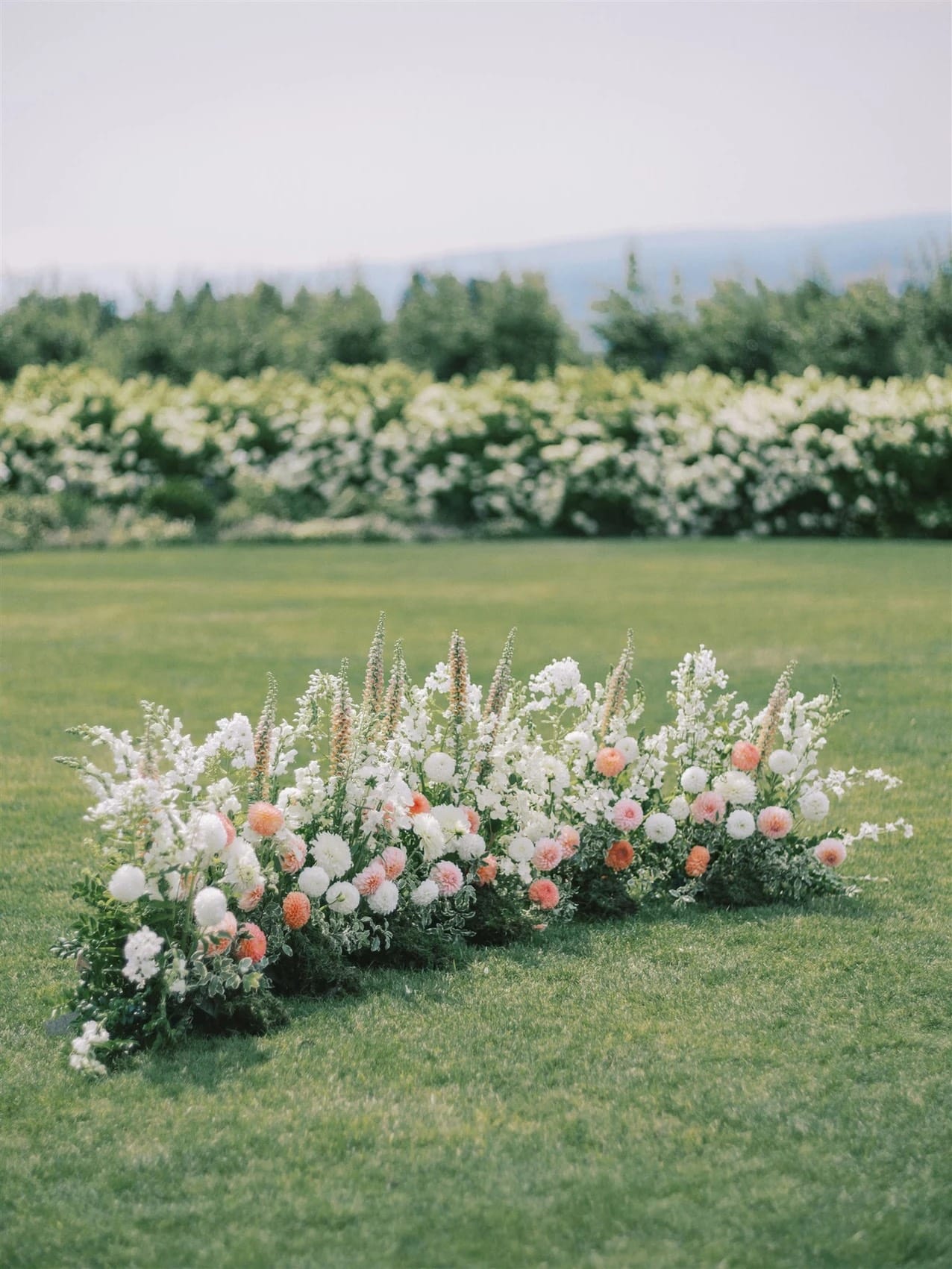 ceremony ground meadow, wedding flower meadow, ground meadow, wedding ceremony flowers, wedding arch alternative, Orchard hood river